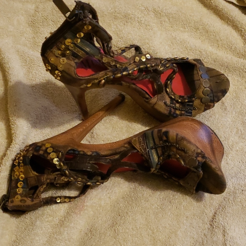 Shoes